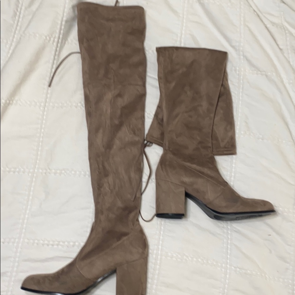 Thigh high Steve Madden Suede boots